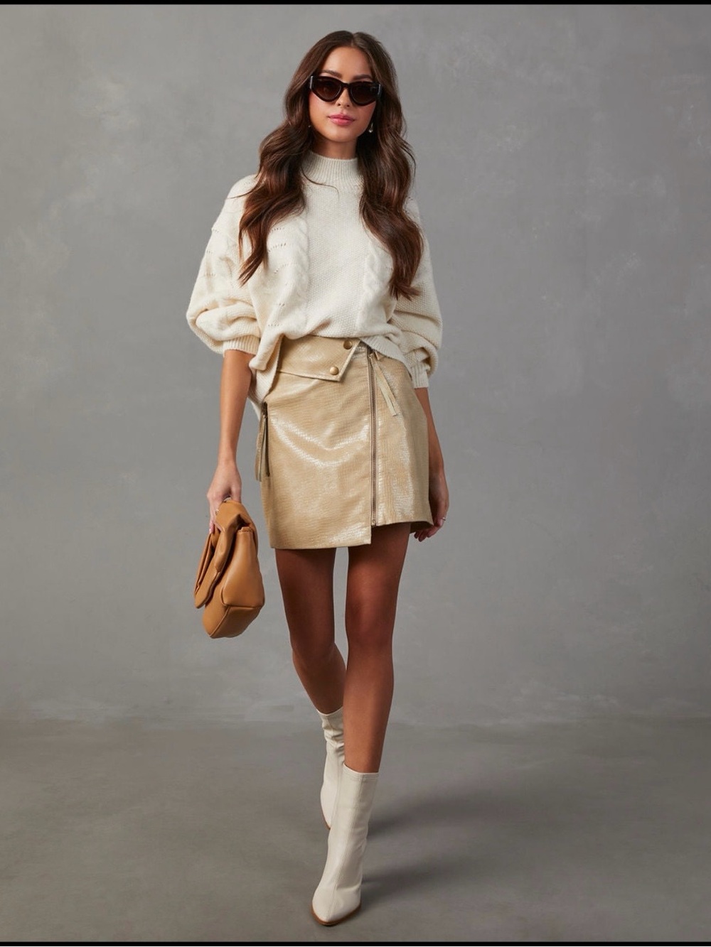 VICI Women's Beige Wrap Mini Skirt